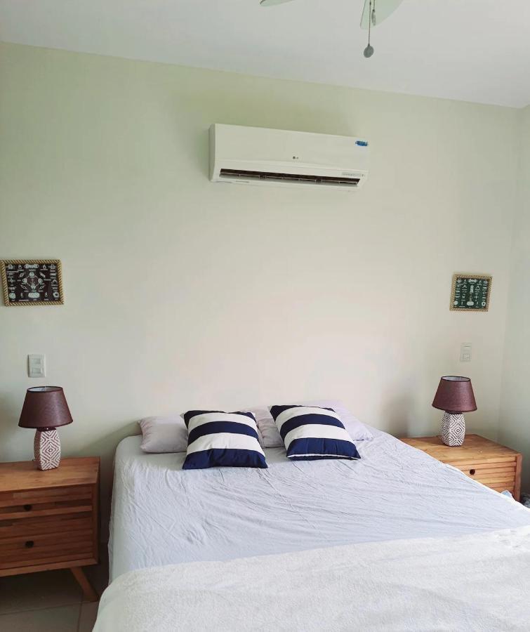 Residencia Em Condom, 1 Ou 2 Suites, Vista Para O Mar, Praia Do Curral, イリャベラ エクステリア 写真
